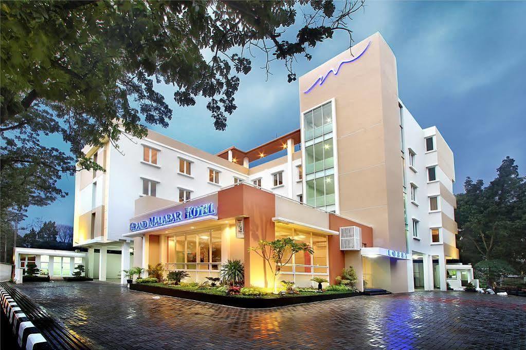 Lj Hotel Μπαντούνγκ Εξωτερικό φωτογραφία