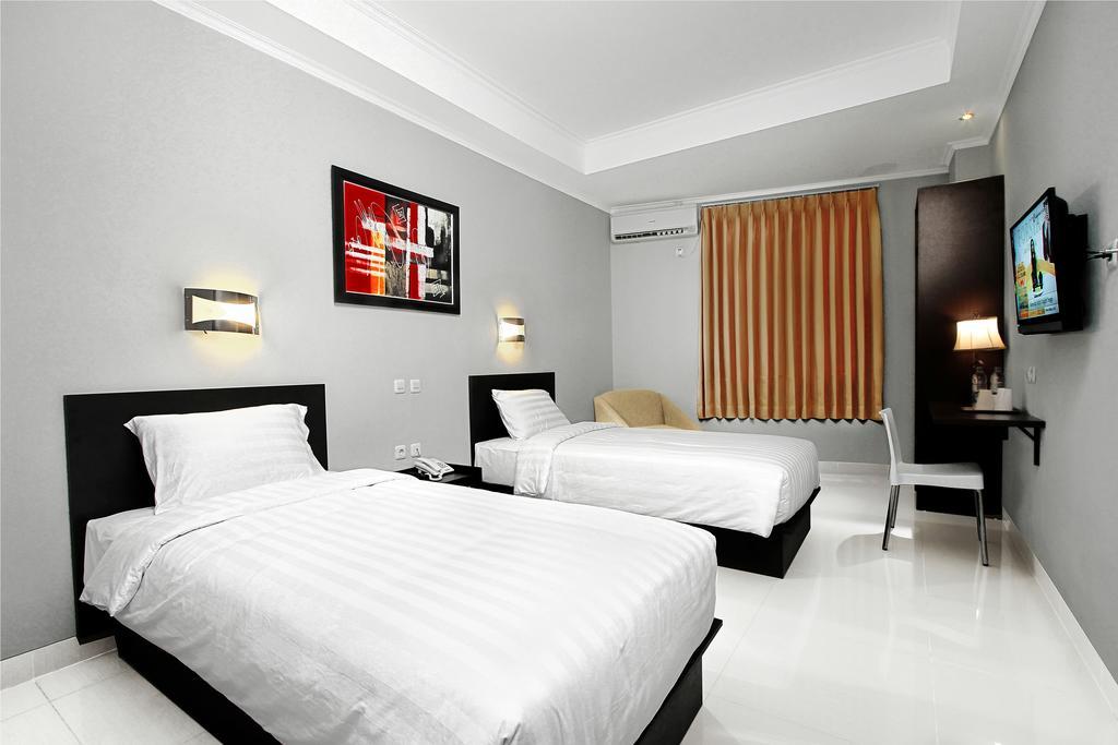 Lj Hotel Μπαντούνγκ Δωμάτιο φωτογραφία